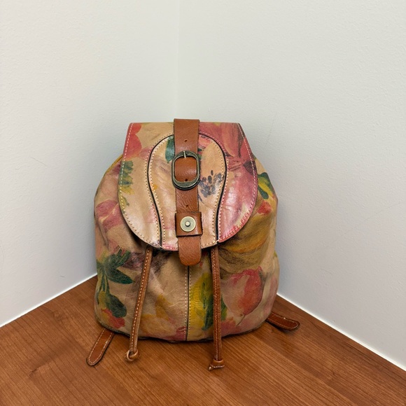 Vintage Patricia – Heritage Floral collection backpack EUC - Picture 1 of 7